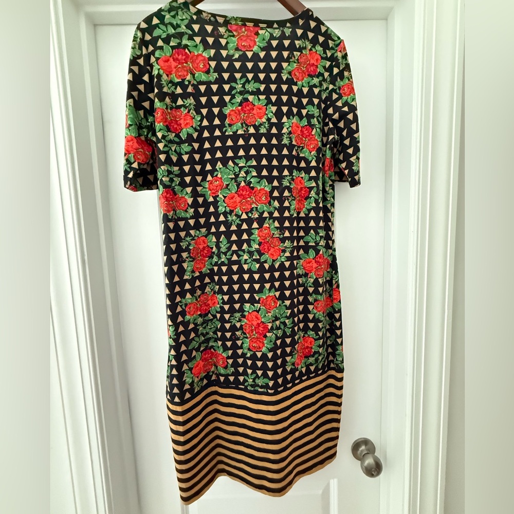 LuLaRoe Black Dress with Red Floral and Beige Geometric Patterns - Picture 4 of 4